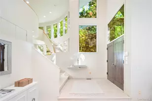 35 Neustadt Ln, Chappaqua, NY 10514 - Photo 12