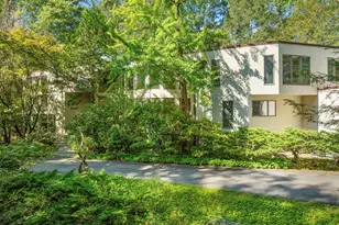 35 Neustadt Ln, Chappaqua, NY 10514 - Photo 4
