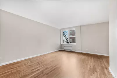 84-50 169th Street #418, Jamaica, NY 11432 - Photo 6