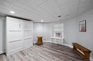 39 Smugglers Path, Jamesport, NY 11947 - Photo 32