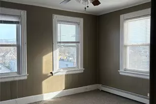 558 Locust Ave, Port Chester, NY 10573 - Photo 4