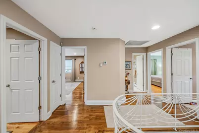 28 Cedarwood Lane, Commack, NY 11725 - Photo 28