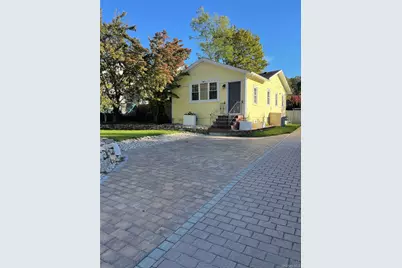 338 Main Street, East Setauket, NY 11733 - Photo 2