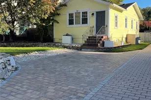 338 Main St, East Setauket, NY 11733 - Photo 2