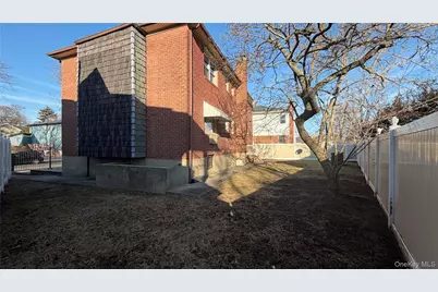 141-33 255th Street, Rosedale, NY 11422 - Photo 32