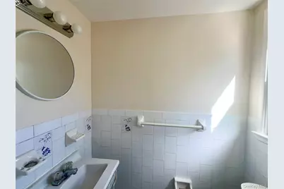 141-33 255th Street, Rosedale, NY 11422 - Photo 10