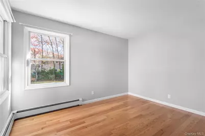 11 Seneca Trail, Ridge, NY 11961 - Photo 4