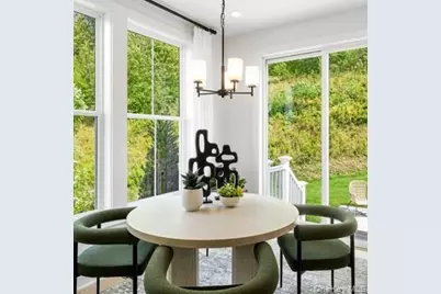 5106 Teaberry Lane #33, Fishkill, NY 12524 - Photo 4