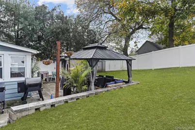 5 Ross Drive, Yorktown Heights, NY 10598 - Photo 20