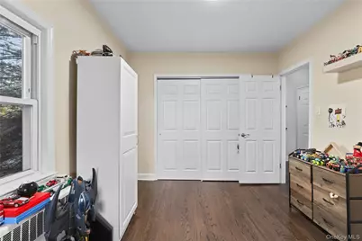 5 Ross Drive, Yorktown Heights, NY 10598 - Photo 10