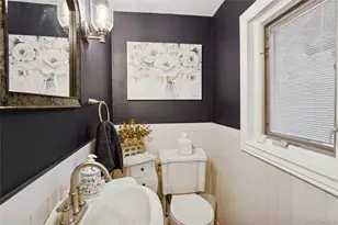 2490 Orange St, Bellmore, NY 11710 - Photo 20