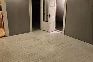 190-30 103rd Ave, Hollis, NY 11423 - Photo 4