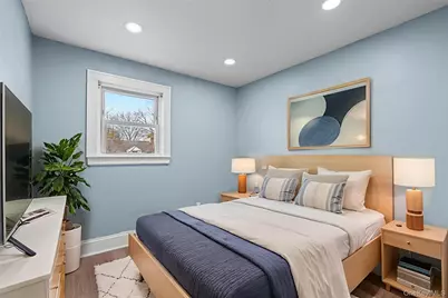 28 Cornwall Lane, Hempstead, NY 11550 - Photo 10