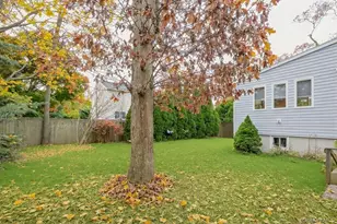 4 Madach St, Ronkonkoma, NY 11779 - Photo 44