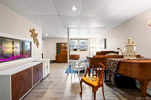 4 Madach St, Ronkonkoma, NY 11779 - Photo 32