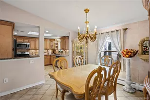 4 Madach St, Ronkonkoma, NY 11779 - Photo 12