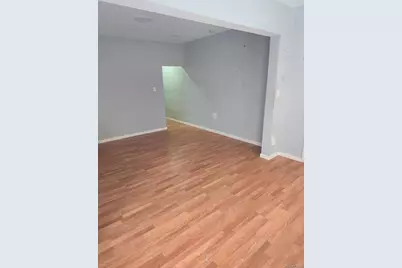 4216 Edson Avenue, Bronx, NY 10466 - Photo 4