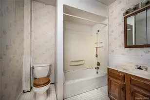 39 Hamilton Ave, Ossining, NY 10562 - Photo 14