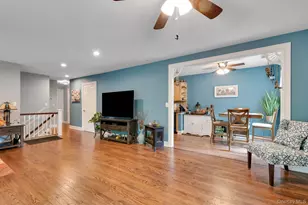 124 Birchwood Rd, Coram, NY 11727 - Photo 12