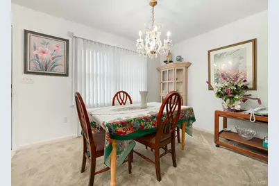 2 Windsor Circle, New City, NY 10956 - Photo 4