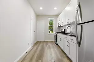 2534 E 26th St, Brooklyn, NY 11235 - Photo 6