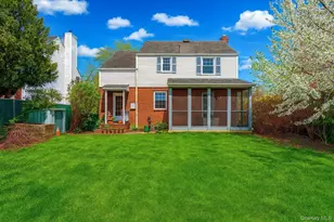 162-49 13th Ave, Whitestone, NY 11357 - Photo 8