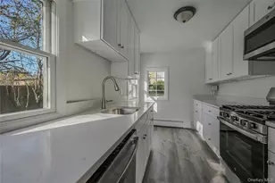 8 Pansy Rd, Rocky Point, NY 11778 - Photo 12