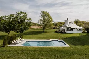 433 Rapp Rd, Kinderhook, NY 12184 - Photo 2