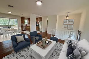 30 7th St, Holbrook, NY 11741 - Photo 2