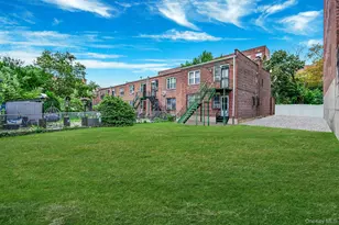 66-11 Burns St, Rego Park, NY 11374 - Photo 10