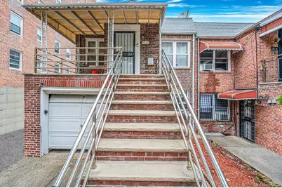 66-11 Burns Street, Rego Park, NY 11374 - Photo 12