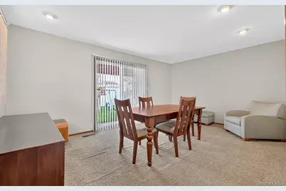 58 Virginia Avenue, Plainview, NY 11803 - Photo 10