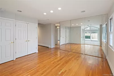 9 Oak Shore Drive, Bayville, NY 11709 - Photo 10