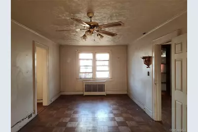 39 Hilbert Street, Hempstead, NY 11550 - Photo 10