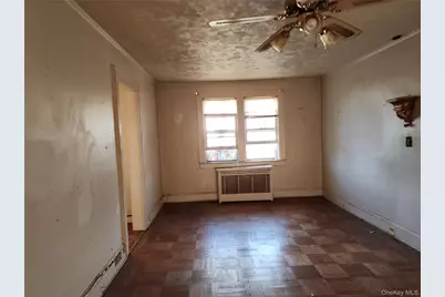 39 Hilbert Street, Hempstead, NY 11550 - Photo 12