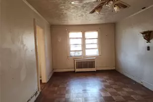 39 Hilbert St, Hempstead, NY 11550 - Photo 12