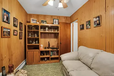 606 7th Avenue, East Northport, NY 11731 - Photo 18