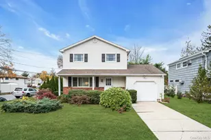 606 7 Ave, East Northport, NY 11731 - Photo 2