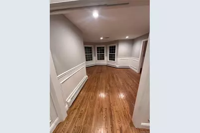 95 Pine Street, Port Jefferson Station, NY 11776 - Photo 18