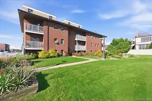 475 W Broadway, Long Beach, NY 11561 - Photo 16