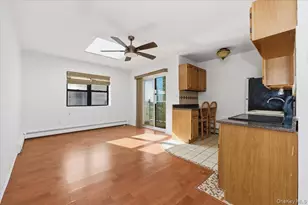 475 W Broadway, Long Beach, NY 11561 - Photo 4