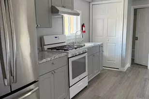 14 Glass St, Port Jervis, NY 12771 - Photo 4