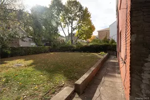 1616 Hammersley Ave, Bronx, NY 10469 - Photo 16