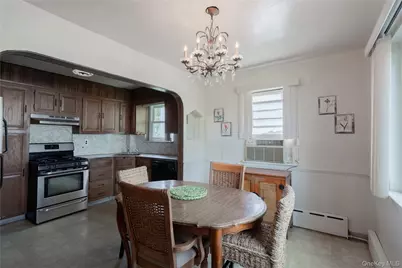 1616 Hammersley Avenue, Bronx, NY 10469 - Photo 4