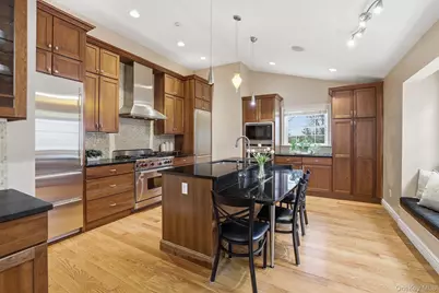 25 Andrea Lane, Scarsdale, NY 10583 - Photo 10