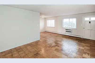 1233 Melville Rd #24, Farmingdale, NY 11735 - Photo 24