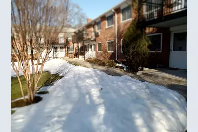 1233 Melville Rd #24, Farmingdale, NY 11735 - Photo 1