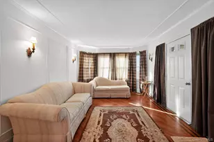 82 E Clinton Ave, Roosevelt, NY 11575 - Photo 8