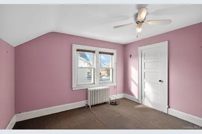 82 E Clinton Avenue, Roosevelt, NY 11575 - Photo 36