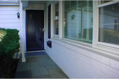 18 Eldredge Place, Dobbs Ferry, NY 10522 - Photo 4